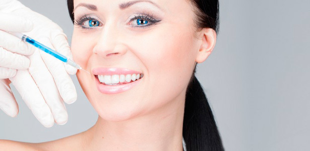 Увеличение губ и коррекция носогубных складок препаратами Surgiderm XP30, Juvederm Ultra 4 и не только, инъекции «Ботокса», биоревитализация лица и шеи в медицинском центре «Контурная пластика лица». **Скидка до 74%**. Москва - kupikupon.ru Увеличение губ и коррекция носогубных складок препаратами Surgiderm XP30, Juvederm Ultra 4 и не только, инъекции «Ботокса», биоревитализация лица и шеи в медицинском центре «Контурная пластика лица». **Скидка до 74%**