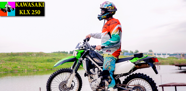 Катание на кроссовом мотоцикле Kawasaki KLX 250 от компании Kvadrmoto. **Скидка до 70%**
. Москва - kupikupon.ru Катание на кроссовом мотоцикле Kawasaki KLX 250 от компании Kvadrmoto. **Скидка до 70%**