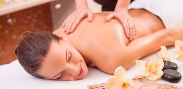 Spa-программы для одного или двоих в салоне Royal Gold Spa: сауна с аромамаслами, шоколадное обертывание, фруктовый пилинг, кокосовое скрабирование и не только! **Скидка до 67%**. Москва - kupikupon.ru Spa-программы для одного или двоих в салоне Royal Gold Spa: сауна с аромамаслами, шоколадное обертывание, фруктовый пилинг, кокосовое скрабирование и не только! **Скидка до 67%**