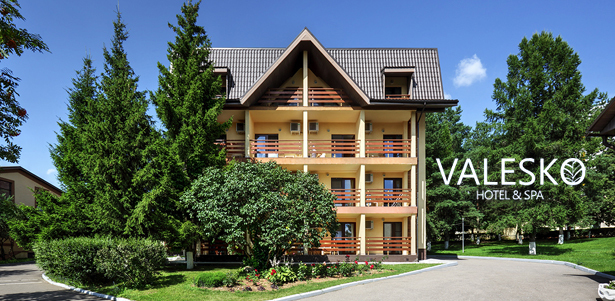 От 2 дней для двоих или троих в подмосковном комплексе Valesko Hotel & Spa: трехразовое питание, номера различных категорий, игровой детский центр, бильярд, Wi-Fi и не только! **Скидка 30%**. Москва - kupikupon.ru От 2 дней для двоих или троих в подмосковном комплексе Valesko Hotel & Spa: трехразовое питание, номера различных категорий, игровой детский центр, бильярд, Wi-Fi и не только! **Скидка 30%**