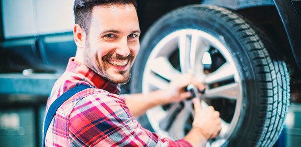 Сезонный шиномонтаж от компании Fix-Tyre **со скидкой до 57%**. Санкт-Петербург - kupikupon.ru Сезонный шиномонтаж от компании Fix-Tyre **со скидкой до 57%**