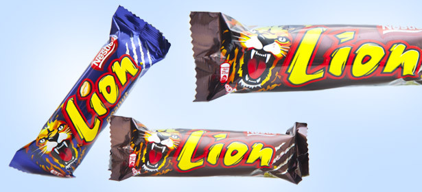Привет из детства! Шоколадные батончики Lion вернулись... с 51% скидкой от «КупиКупон»! Упаковка из 8 батончиков за 489 вместо 1000 р.! Наслаждайтесь!. Москва - kupikupon.ru Привет из детства! Шоколадные батончики Lion вернулись... с 51% скидкой от «КупиКупон»! Упаковка из 8 батончиков за 489 вместо 1000 р.! Наслаждайтесь!