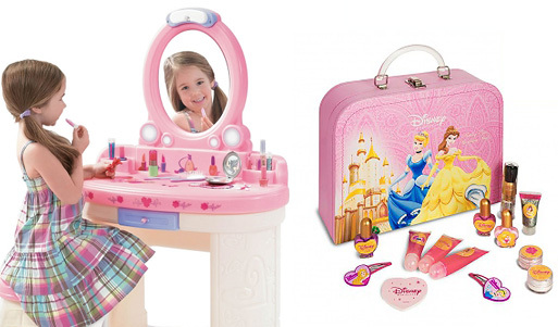 Детский косметический набор - чемодан «VANITY CASE LARGE» от Disney princess <font color="#99cc00"><b>за 775 р. вместо <strike> 1550 р.</strike> </b></font>! Дочка будет в восторге!. Новосибирск - kupikupon.ru Детский косметический набор - чемодан «VANITY CASE LARGE» от Disney princess <font color="#99cc00"><b>за 775 р. вместо <strike> 1550 р.</strike> </b></font>! Дочка будет в восторге!