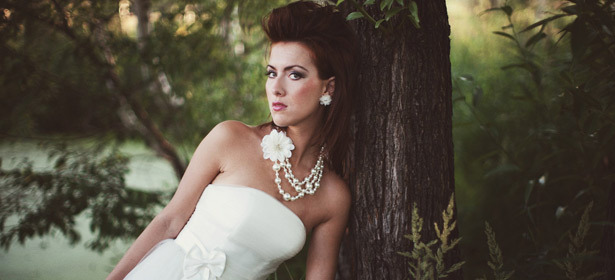 Любое свадебное платье Amour-bridal в шоу-руме Wedberry: длинное, короткое, пышное, обтягивающее, с вышивкой и не только! Скидка до 59%. Москва - kupikupon.ru Любое свадебное платье Amour-bridal в шоу-руме Wedberry: длинное, короткое, пышное, обтягивающее, с вышивкой и не только! Скидка до 59%