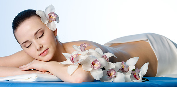 Spa-программа для одного или двоих, а также коррекция фигуры в студии красоты COLLAGE: прессотерапия, лимфодренажный массаж, водорослевое обертывание. **Скидка до 86%**. Москва - kupikupon.ru Spa-программа для одного или двоих, а также коррекция фигуры в студии красоты COLLAGE: прессотерапия, лимфодренажный массаж, водорослевое обертывание. **Скидка до 86%**