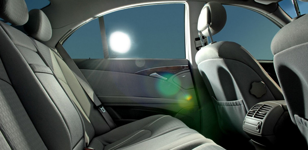 Экохимчистка 5 сидений или всего салона автомобиля от компании Prestige. **Скидка до 60%**