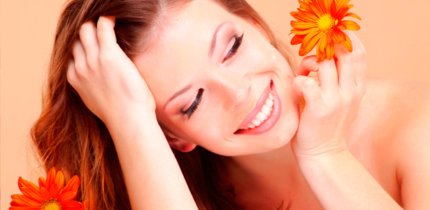 Ультразвуковая чистка зубов с AirFlow, отбеливание Opalescence, лечение кариеса и эстетическая реставрация передних зубов в стоматологической клинике «Альфа-Дент». **Скидка до 88%**