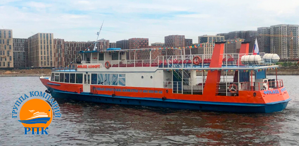 2-часовая прогулка на теплоходе «Франц Лефорт» по Москве-реке от группы компаний «РПК». **Скидка до 63%**