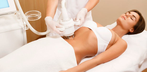 Бандажное обертывание, вакуумный массаж, прессотерапия, миостимуляция, RF-лифтинг, кавитация, лазерный липолиз и комплексная программа коррекции фигуры в студии «Технологии красоты». **Скидка до 85%**