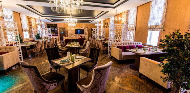 Любые блюда и напитки в ресторане грузинской и европейской кухни «Вишневый сад»: перепёлка на углях, мацони с мёдом и орехами, шашлык из телятины и не только! **Скидка 30%**