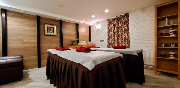 Традиционный тайский массаж, спа-программы с распариванием в сауне, манговым пилингом, шоколадным обертыванием и другим в спа-салоне Asia Spa Beauty. **Скидка до 67%**