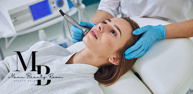 Комбинированная, механическая или УЗ-чистка лица, химический пилинг на выбор, RF-лифтинг в салоне красоты Mami Beauty Room. **Скидка до 77%**