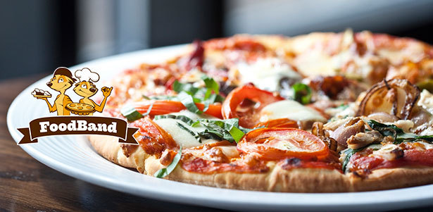 Пицца на выбор от службы доставки FoodBand: «Маргарита», «Сливочная», «Дабл Чиз» и не только. **Скидка до 48%**