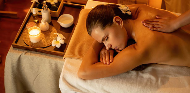 Биоэнергомассаж, ревитализирующий энергетический массаж, релакс-массаж, спа-обертывания, липолитический карамельный массаж и многое другое в массажном салоне «СИЯЙ» в Новой Москве. **Скидка до 60%**