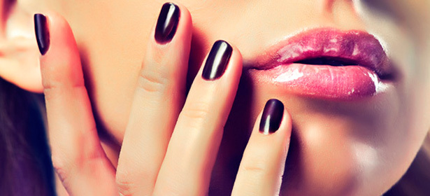 Маникюр с покрытием, парафинотерапия и SPA-уход для рук в центре терапии FishSpa. Неземное блаженство! Скидка 71%