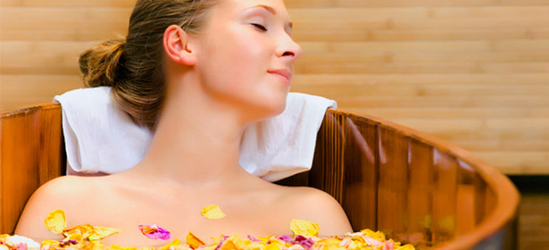 Сеансы кедровой бочки, а также пилинг и обёртывание в фитоцентре «Диоген». Эффективный метод борьбы с лишним весом, целлюлитом и проблемами кожи, а также прекрасный способ взбодриться! **Скидка до 78%**