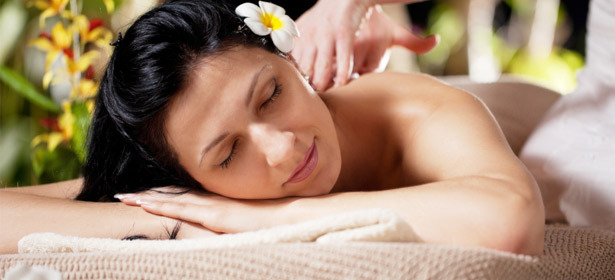 1 или 3 сеанса массажа «Китайская принцесса» или «Испанский массаж» на выбор в салоне красоты «Маринка». **Скидка до 69%**