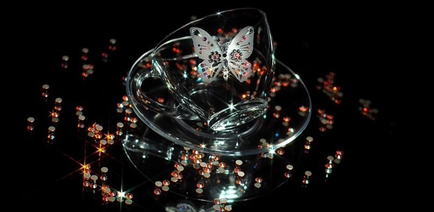 Блестящие мастер-классы! Украшение посуды кристаллами Swarovski от центра кристаллайзинга Swarovski elements. Живите с блеском! **Скидка 50%**